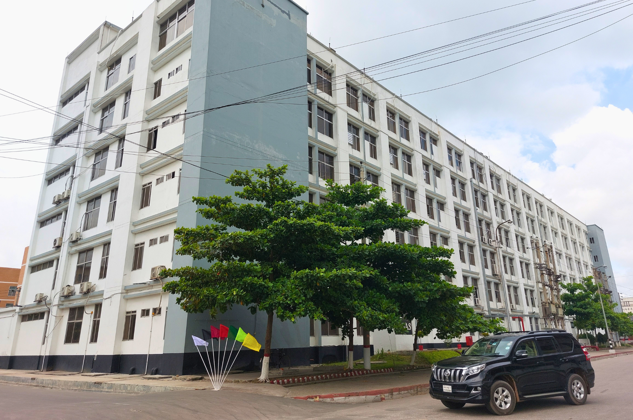 Hop Lun Acquired Lintas